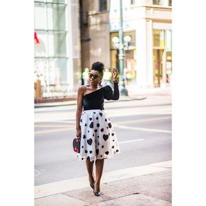 ꧁ 𝒱 𝒶 𝓁 𝑒 𝓃 𝓉 𝒾 𝓃 𝑒 ꧂